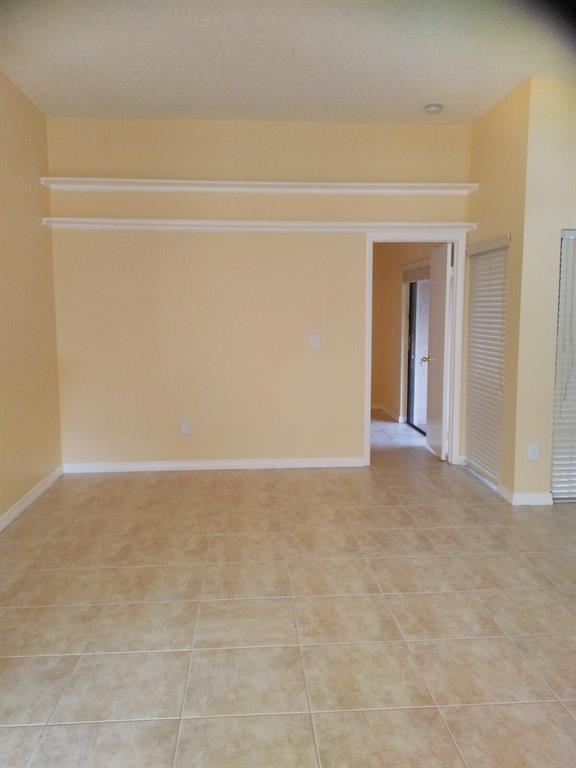 Pierpointe #5 Condo #2 - Residential Lease