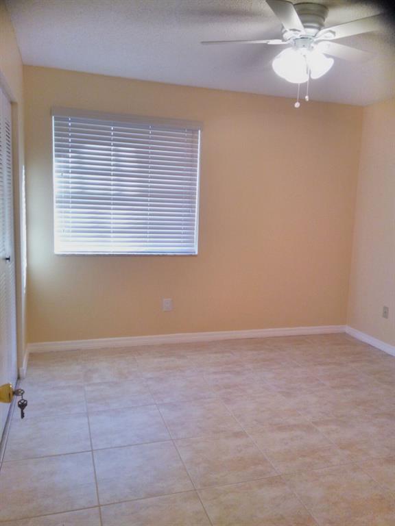 Pierpointe #5 Condo #2 - Residential Lease