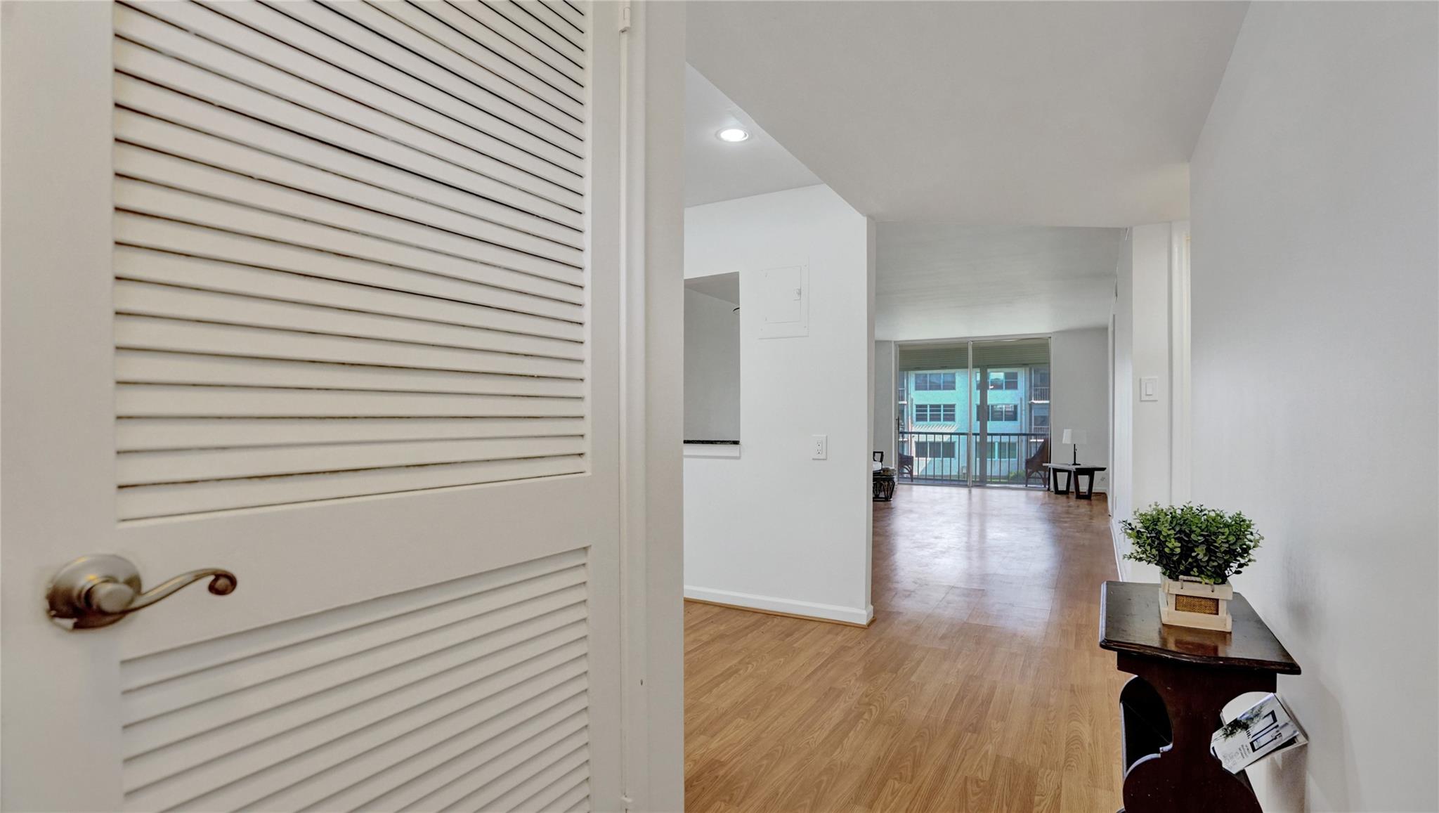 Hollybrook Golf & - Residential Lease