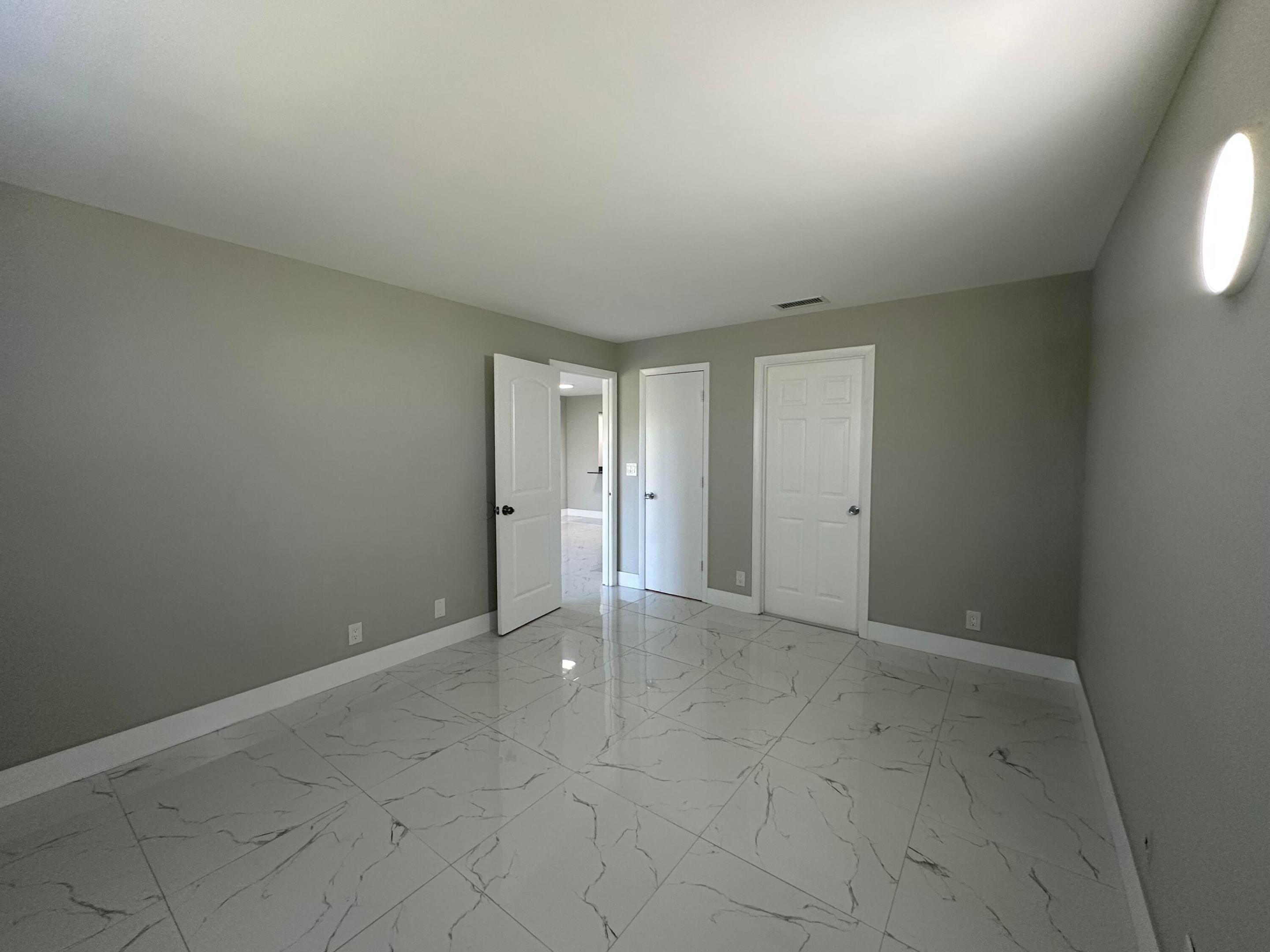 LAKE ARJARO - Residential Lease