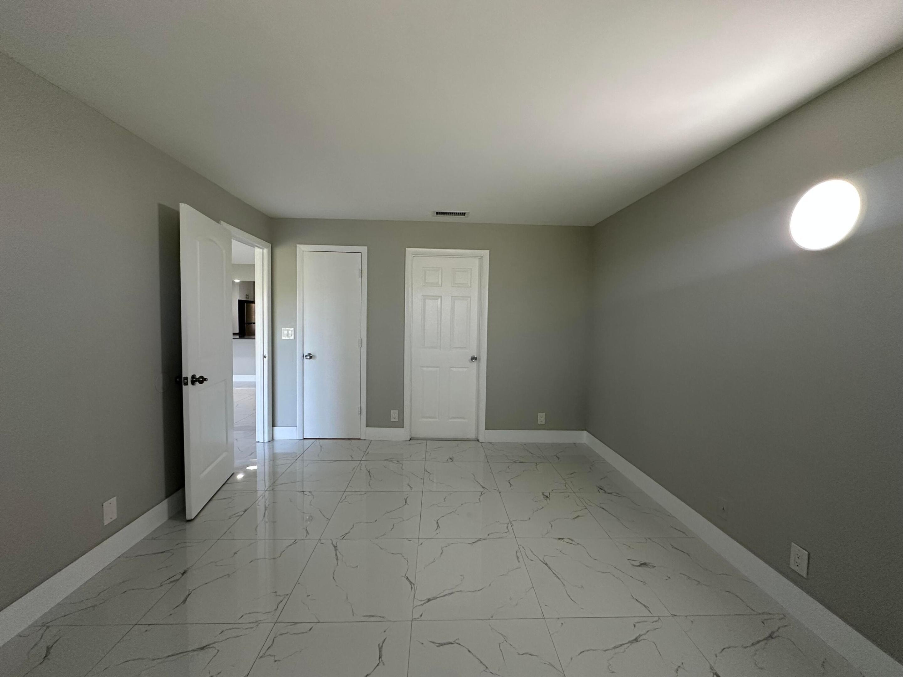 LAKE ARJARO - Residential Lease