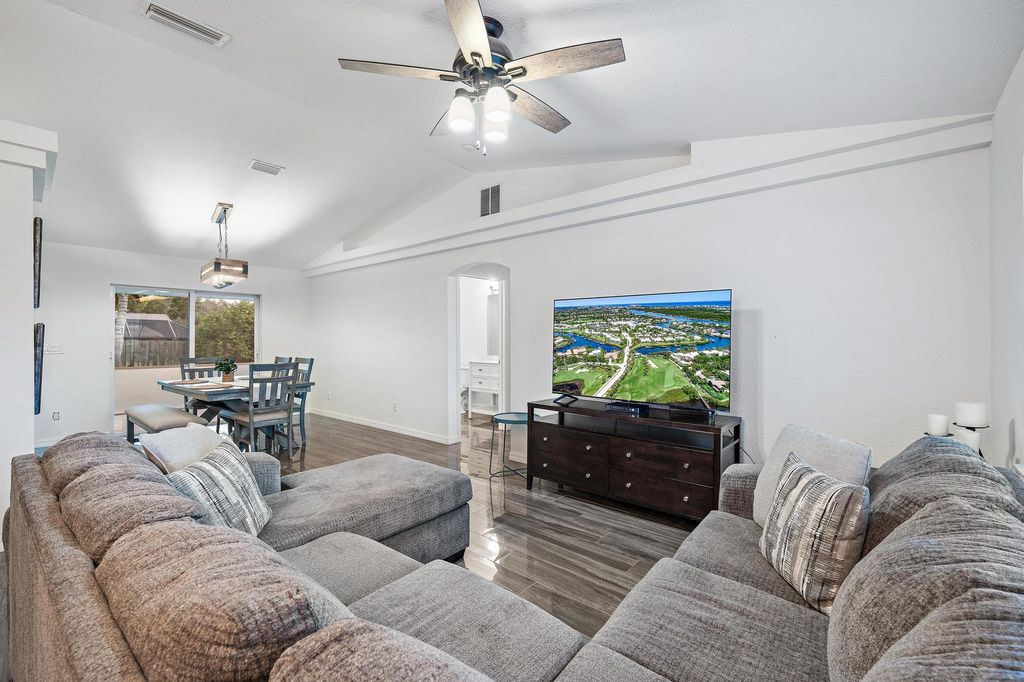 Photo of 1525 SE Croquet Street, Port Saint Lucie, FL 34983 (MLS # R10938678)