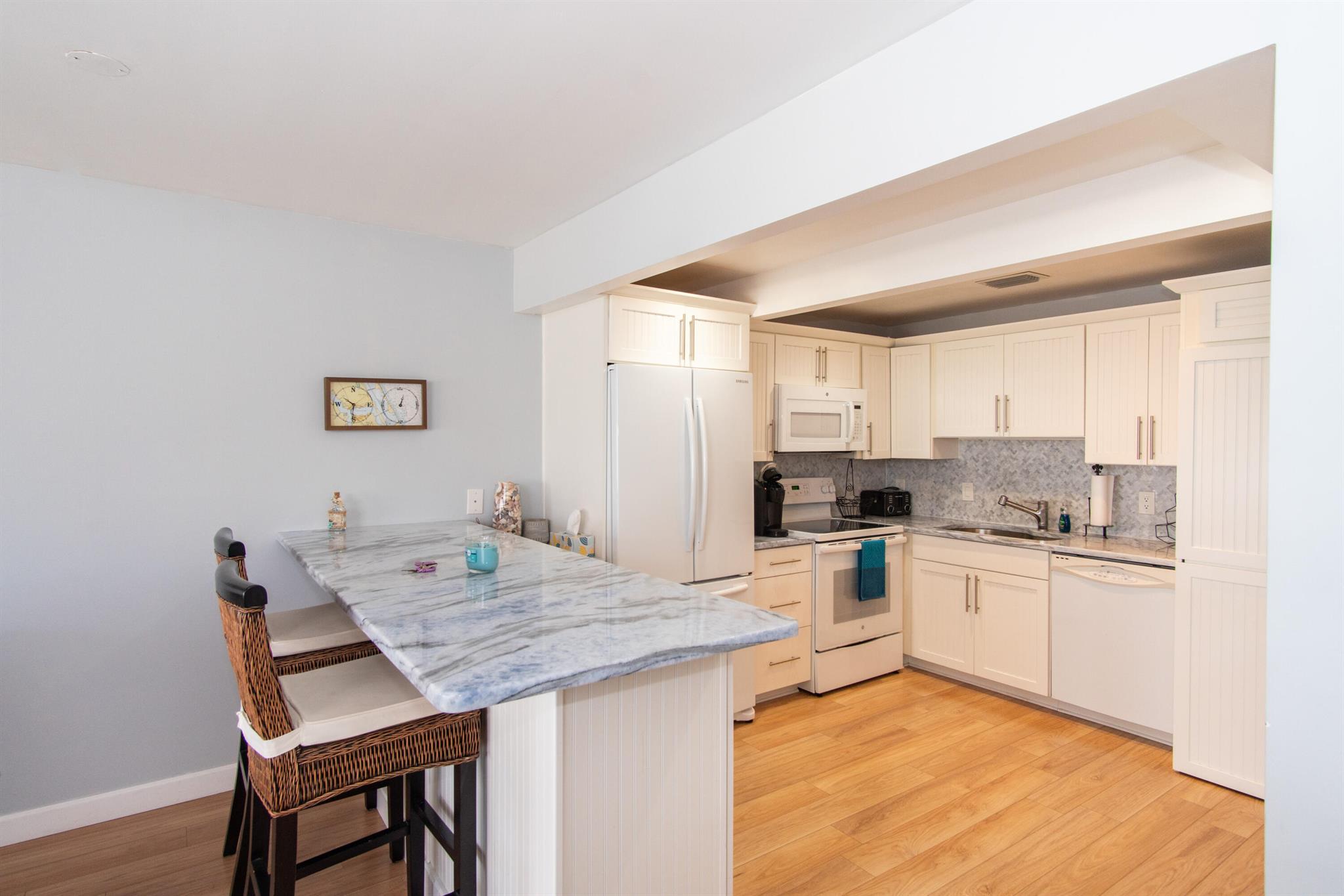 Beachwood Villas Condo - Residential Lease