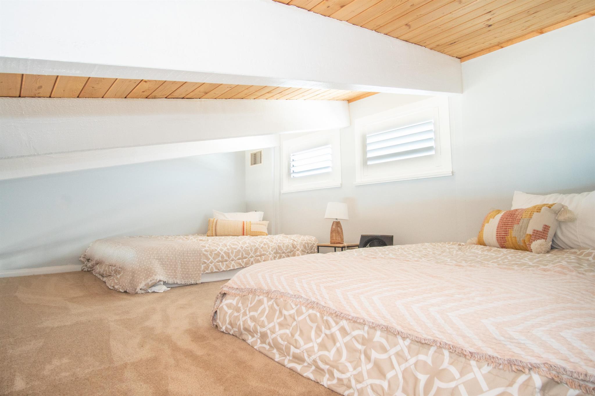 Beachwood Villas Condo - Residential Lease