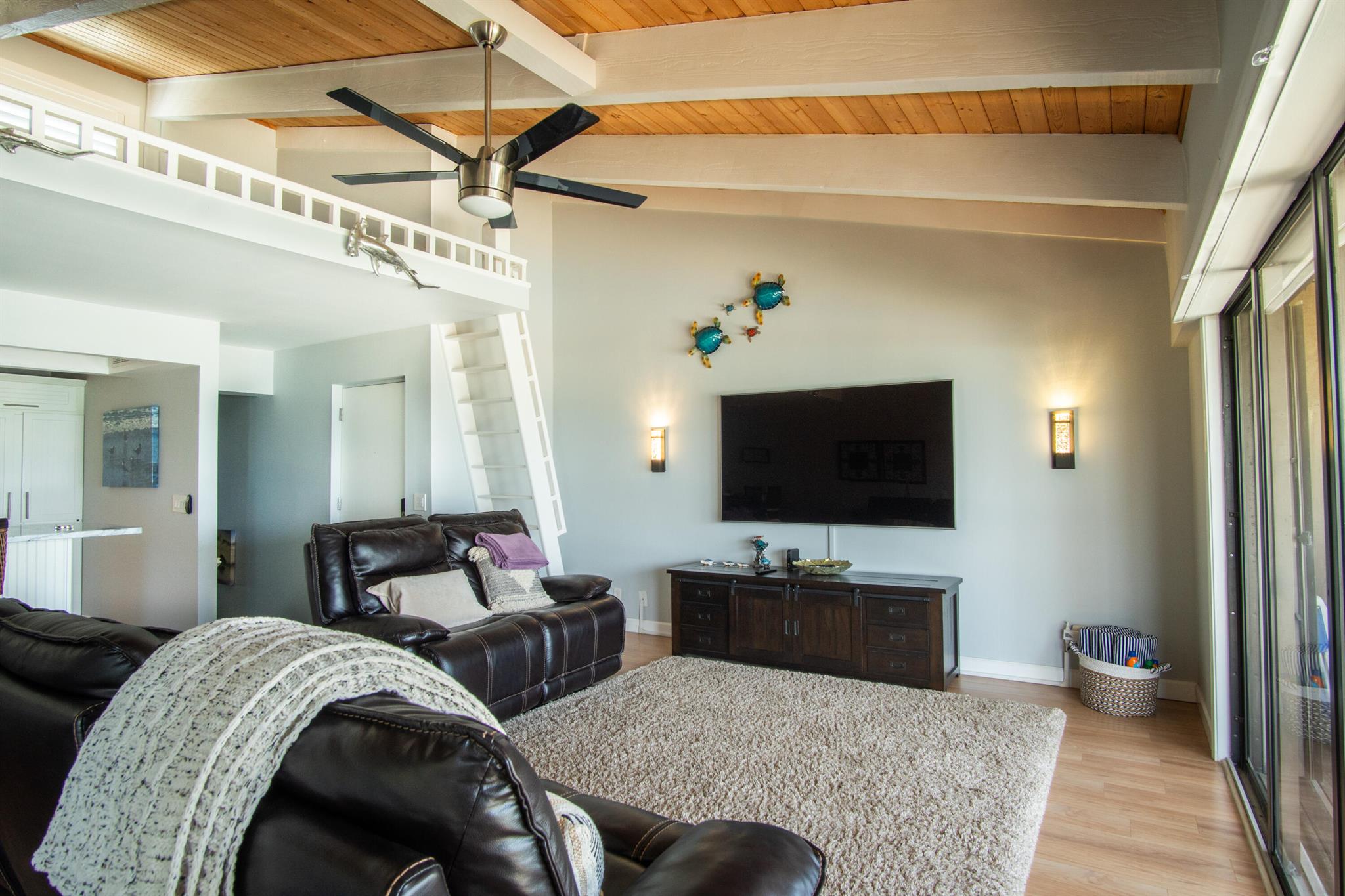 Beachwood Villas Condo - Residential Lease