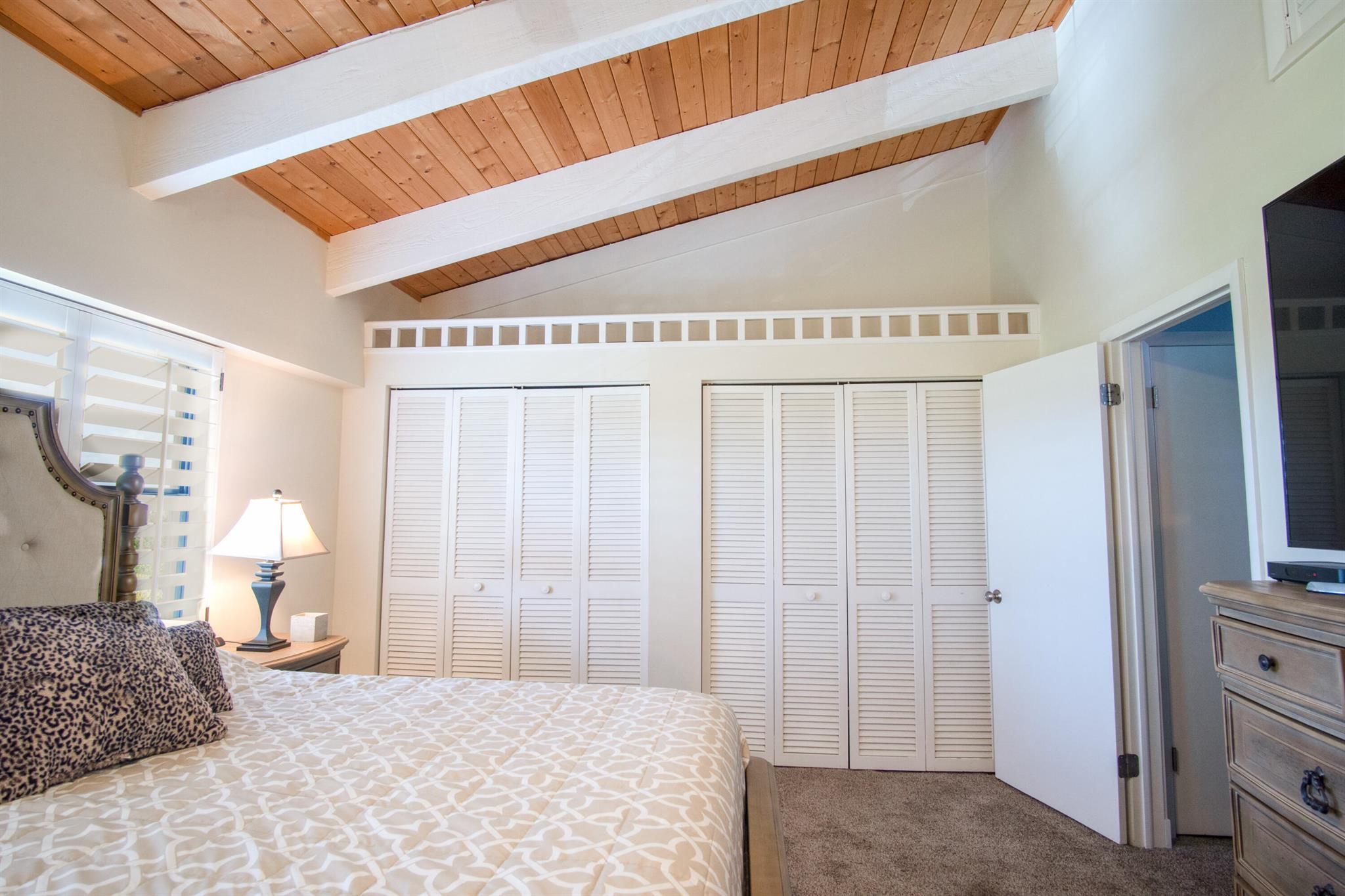 Beachwood Villas Condo - Residential Lease