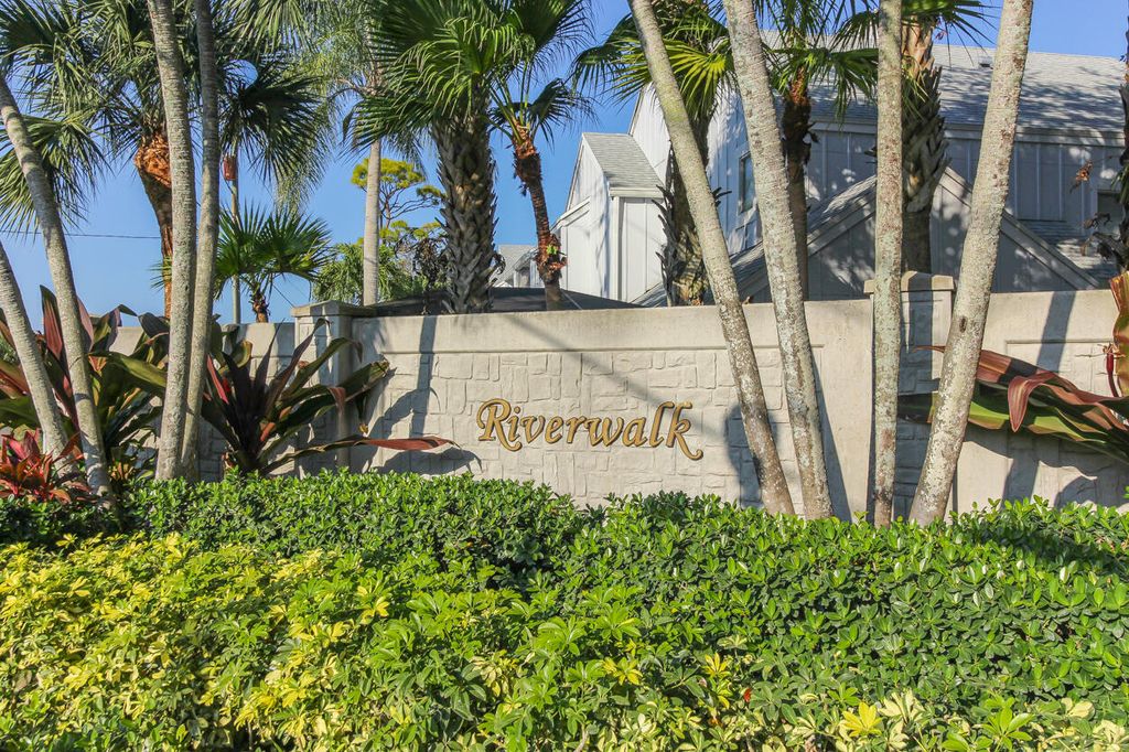 Photo of 6335 Riverwalk Ln #3, Jupiter, FL 33458 (MLS # R11052304)