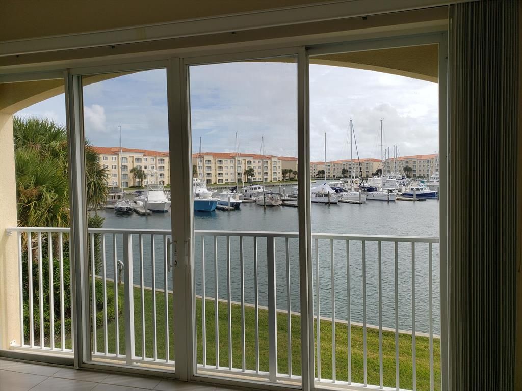 Photo of 11 Harbour Isle Drive Dr W #201, Fort Pierce, FL 34949 (MLS # R10760295)