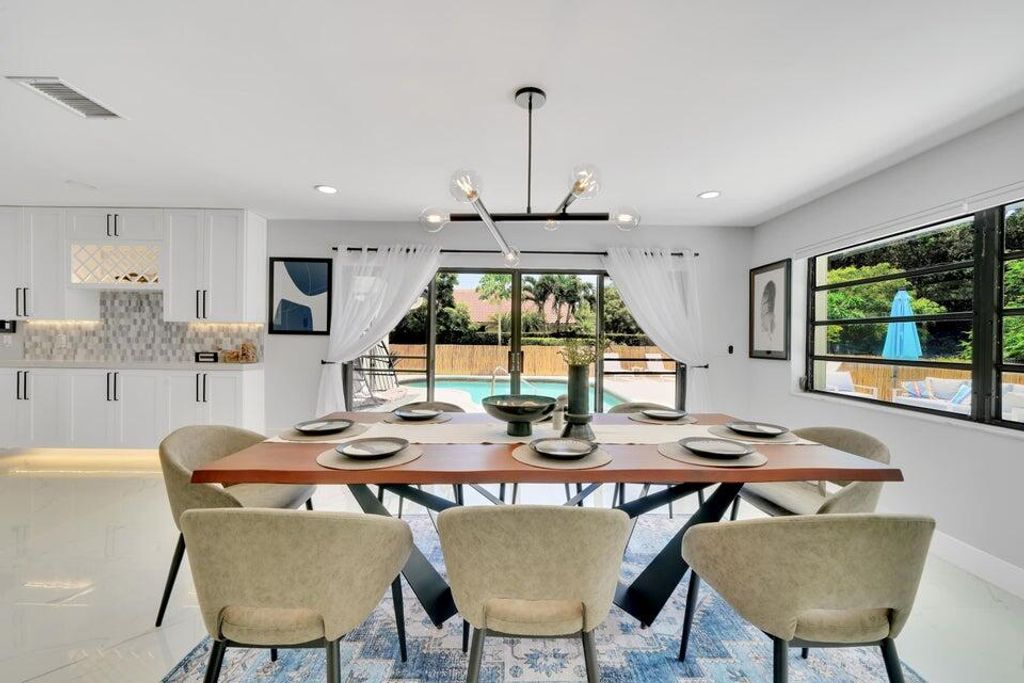 Photo of 4526 Saint Andrews Drive, Boynton Beach, FL 33436 (MLS # R11052186)