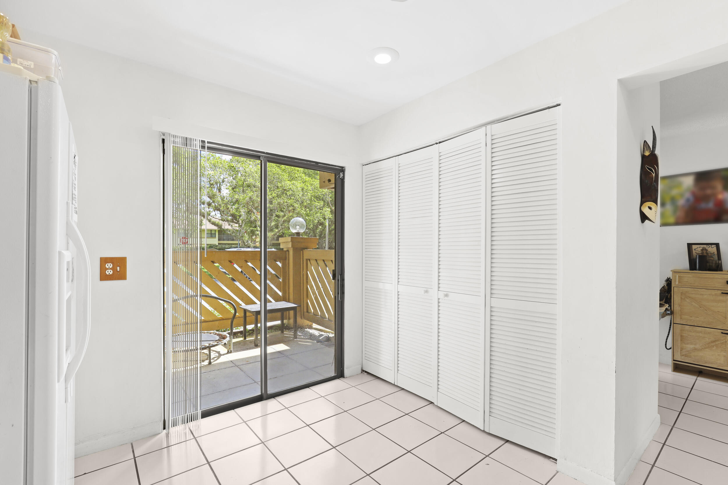 SHEFFIELD WOODS AT WELLINGTON CONDO - Residential