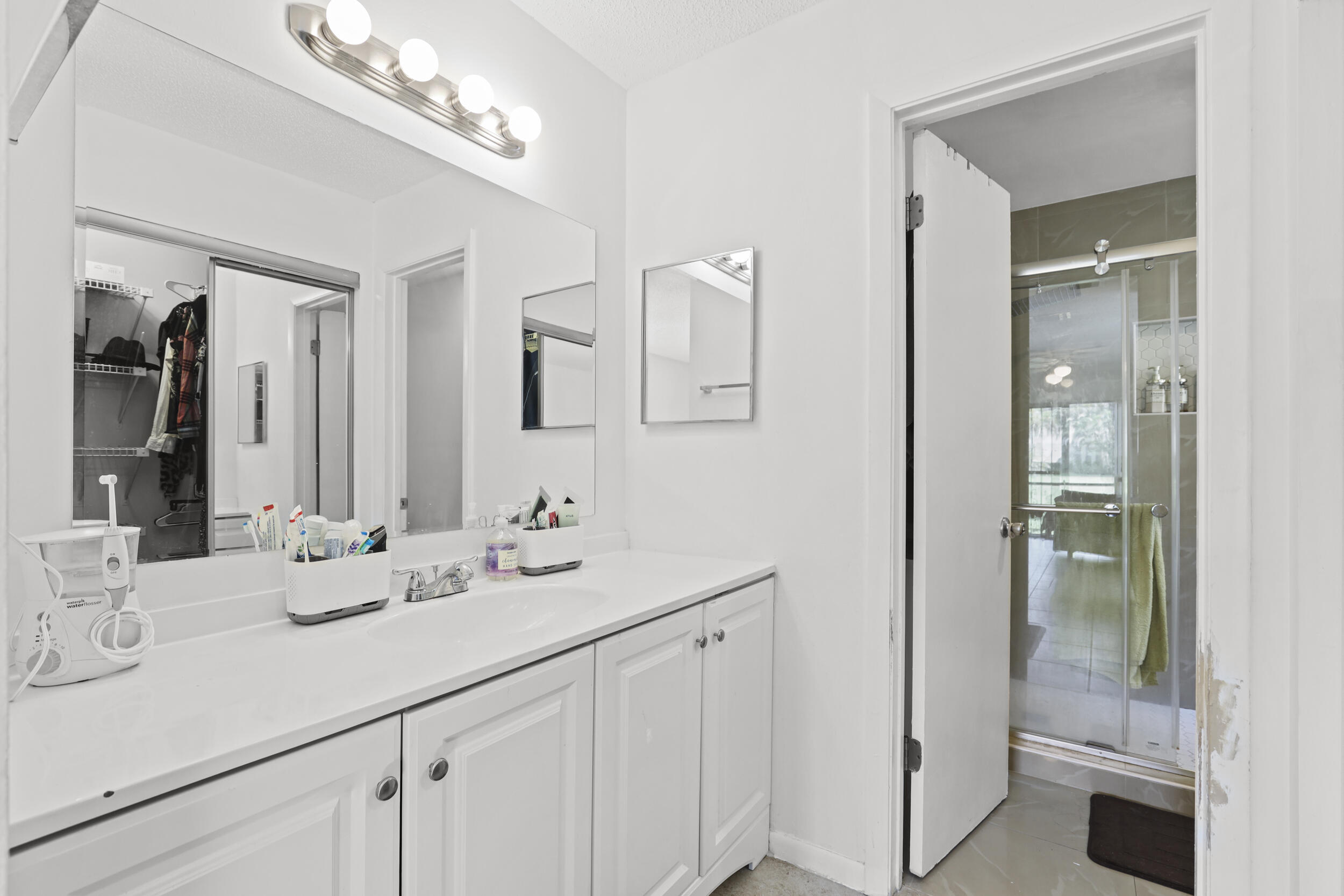 SHEFFIELD WOODS AT WELLINGTON CONDO - Residential