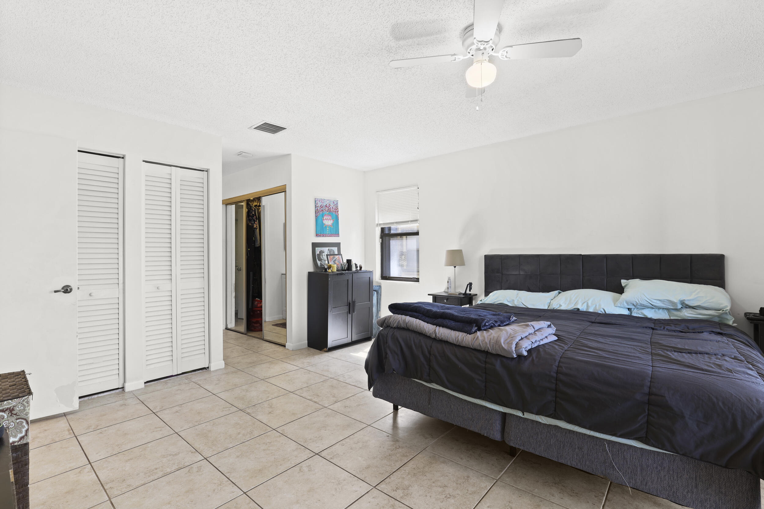 SHEFFIELD WOODS AT WELLINGTON CONDO - Residential