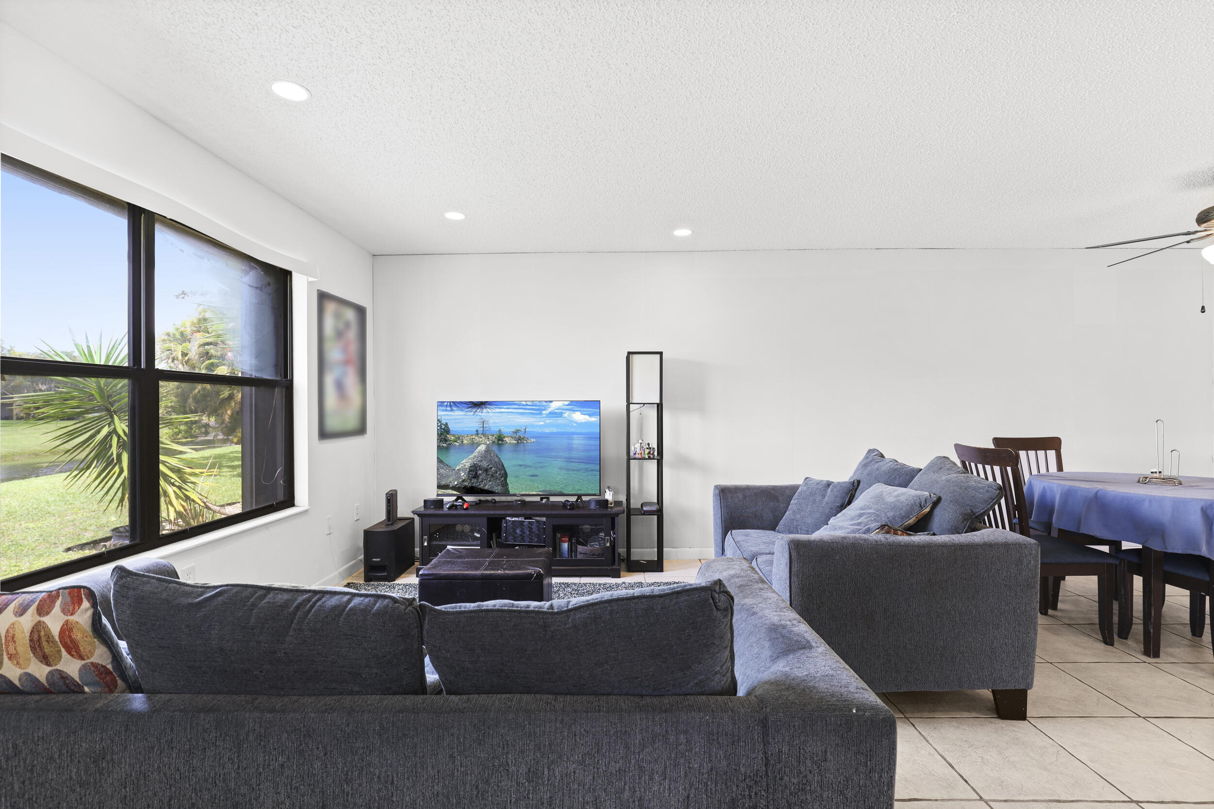 SHEFFIELD WOODS AT WELLINGTON CONDO - Residential