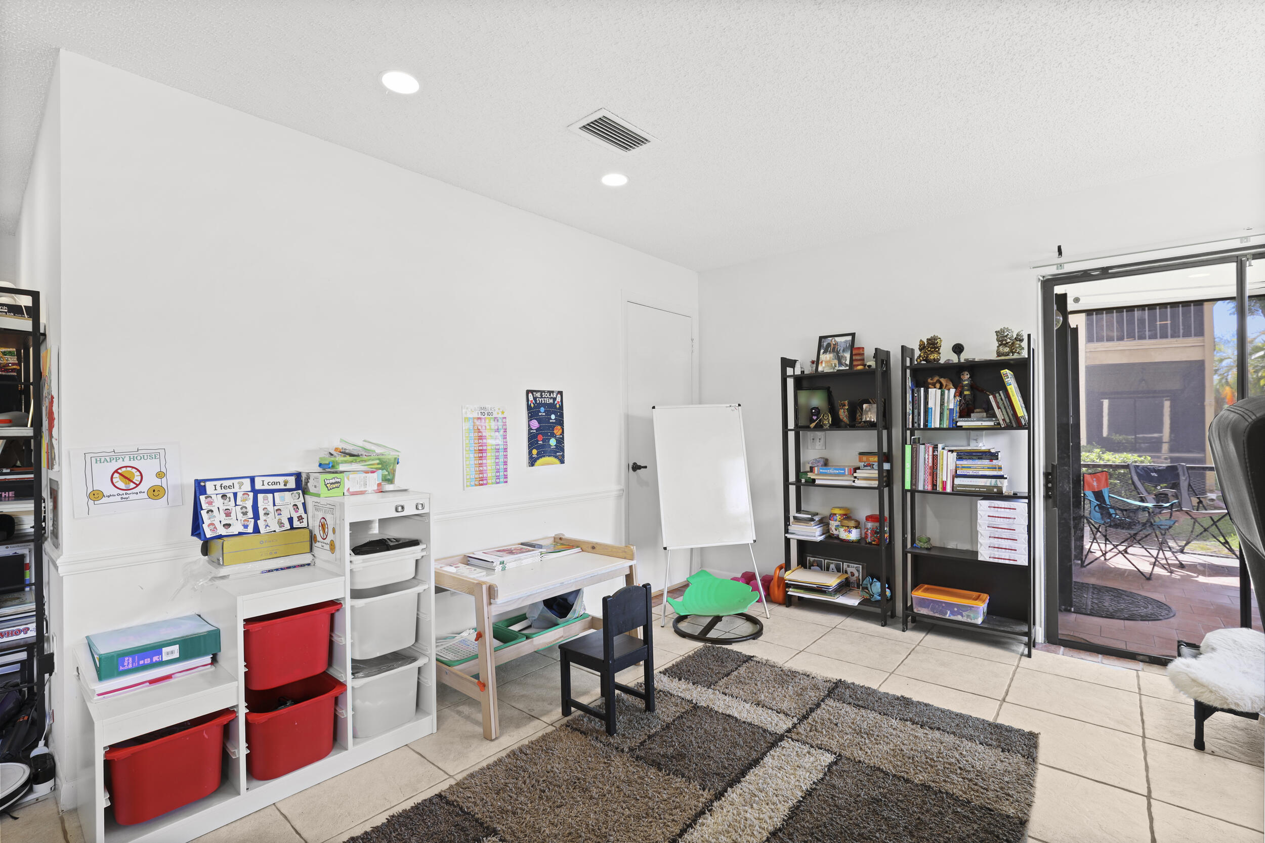 SHEFFIELD WOODS AT WELLINGTON CONDO - Residential