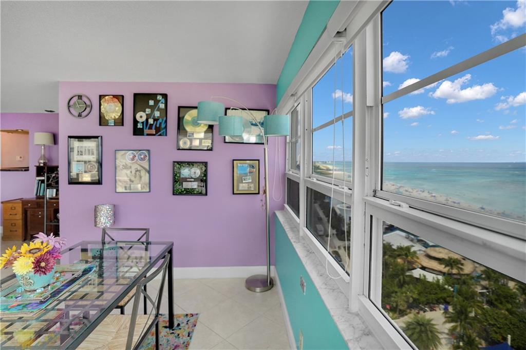 OCEAN MONARCH - Residential