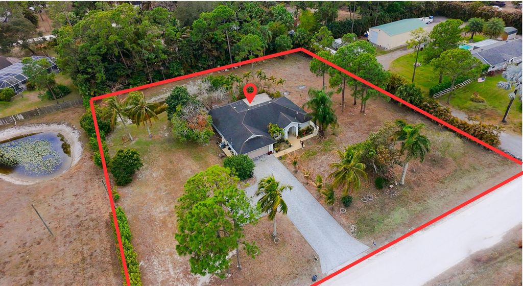 Photo of 17566 71st Lane N, Loxahatchee, FL 33470 (MLS # R11166689)