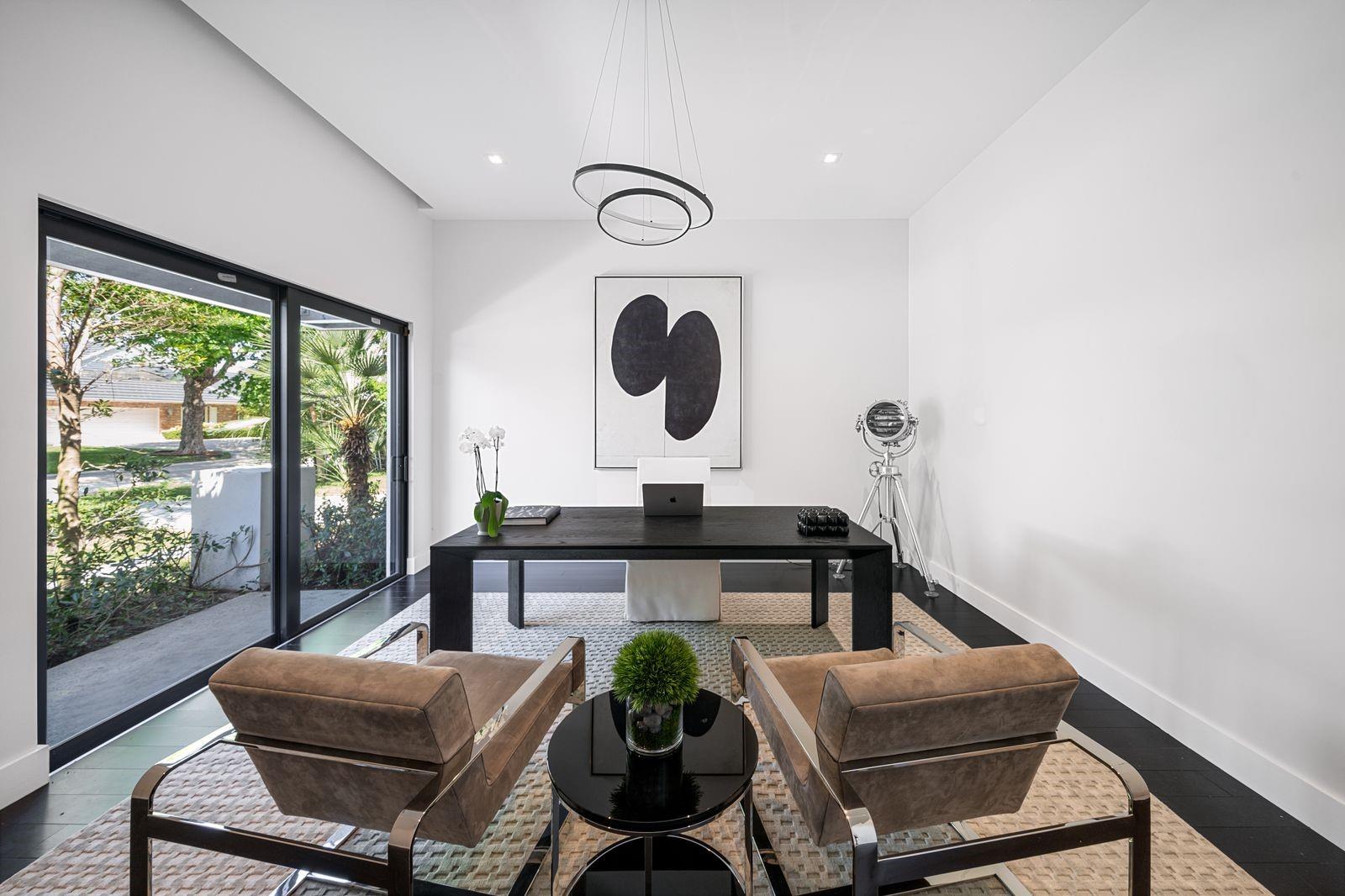 BAY COLONY - Residential