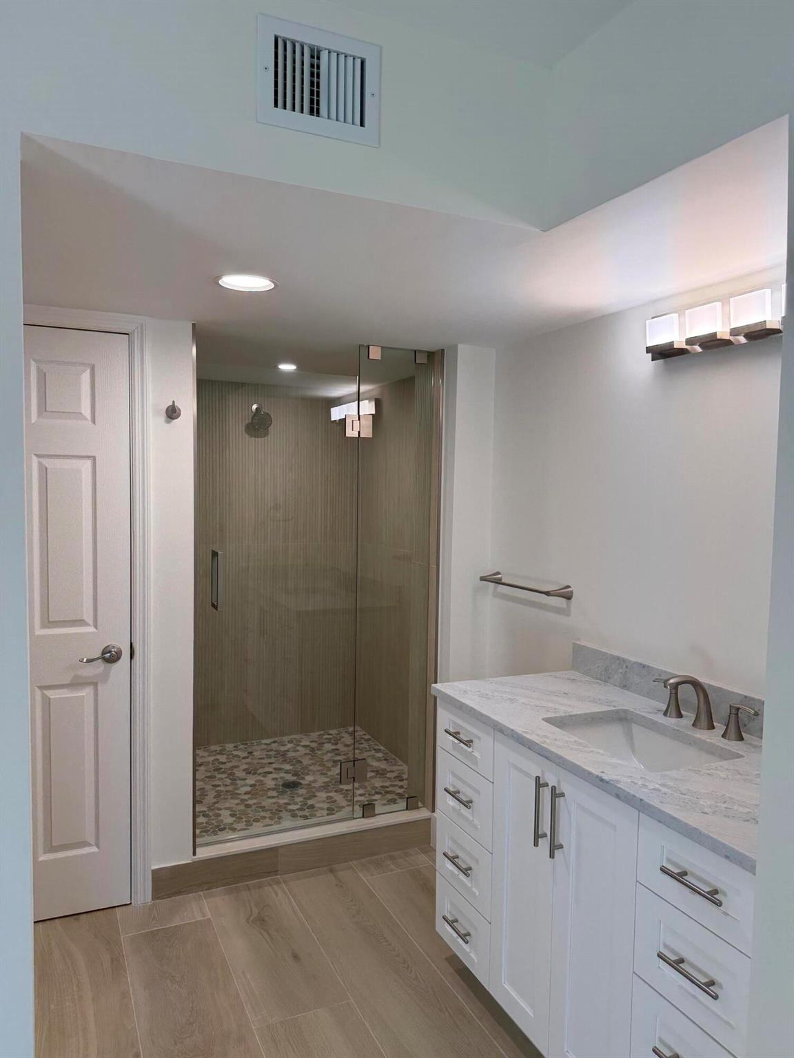 WHITEHALL - Residential Lease