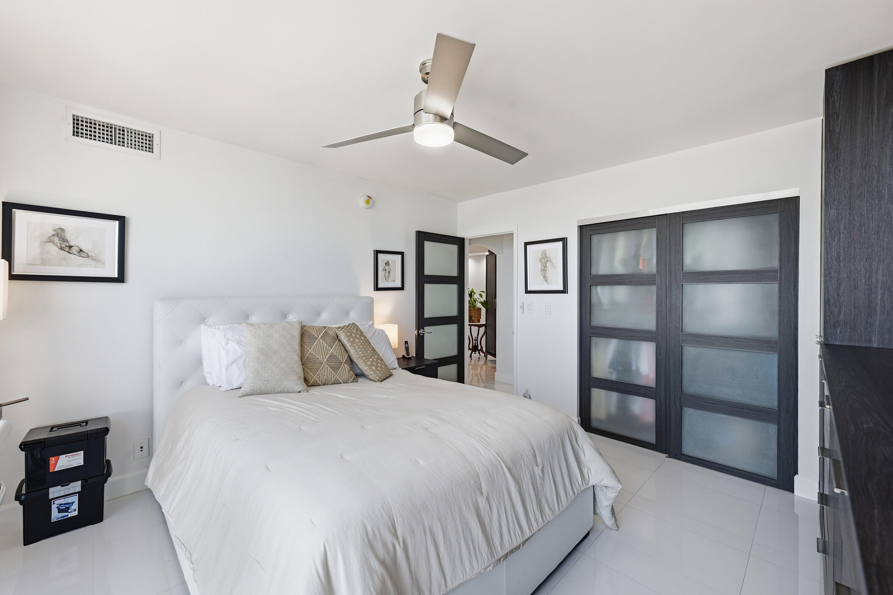 EMBASSY TOWER II INC CONDO - Residential