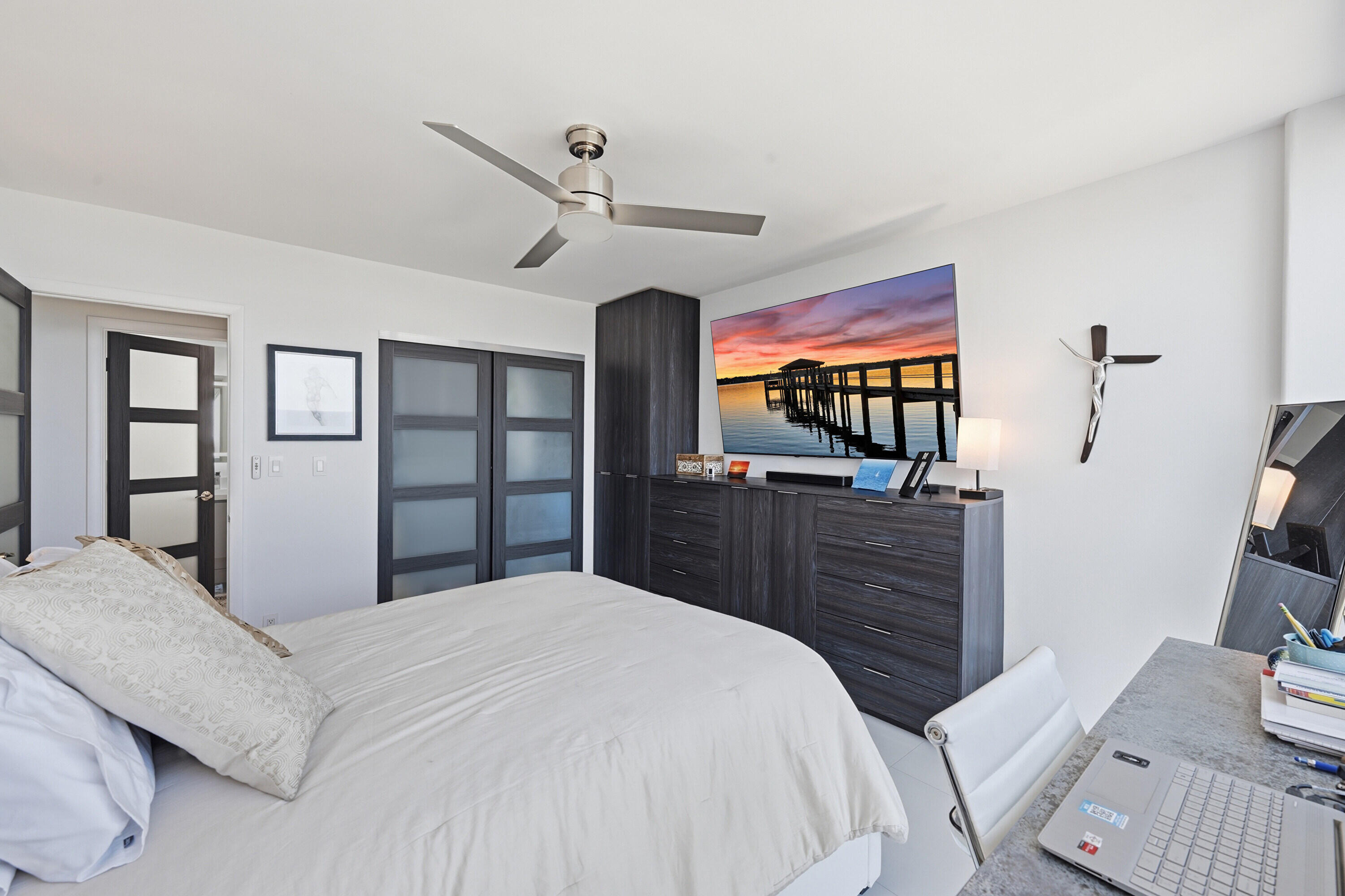 EMBASSY TOWER II INC CONDO - Residential