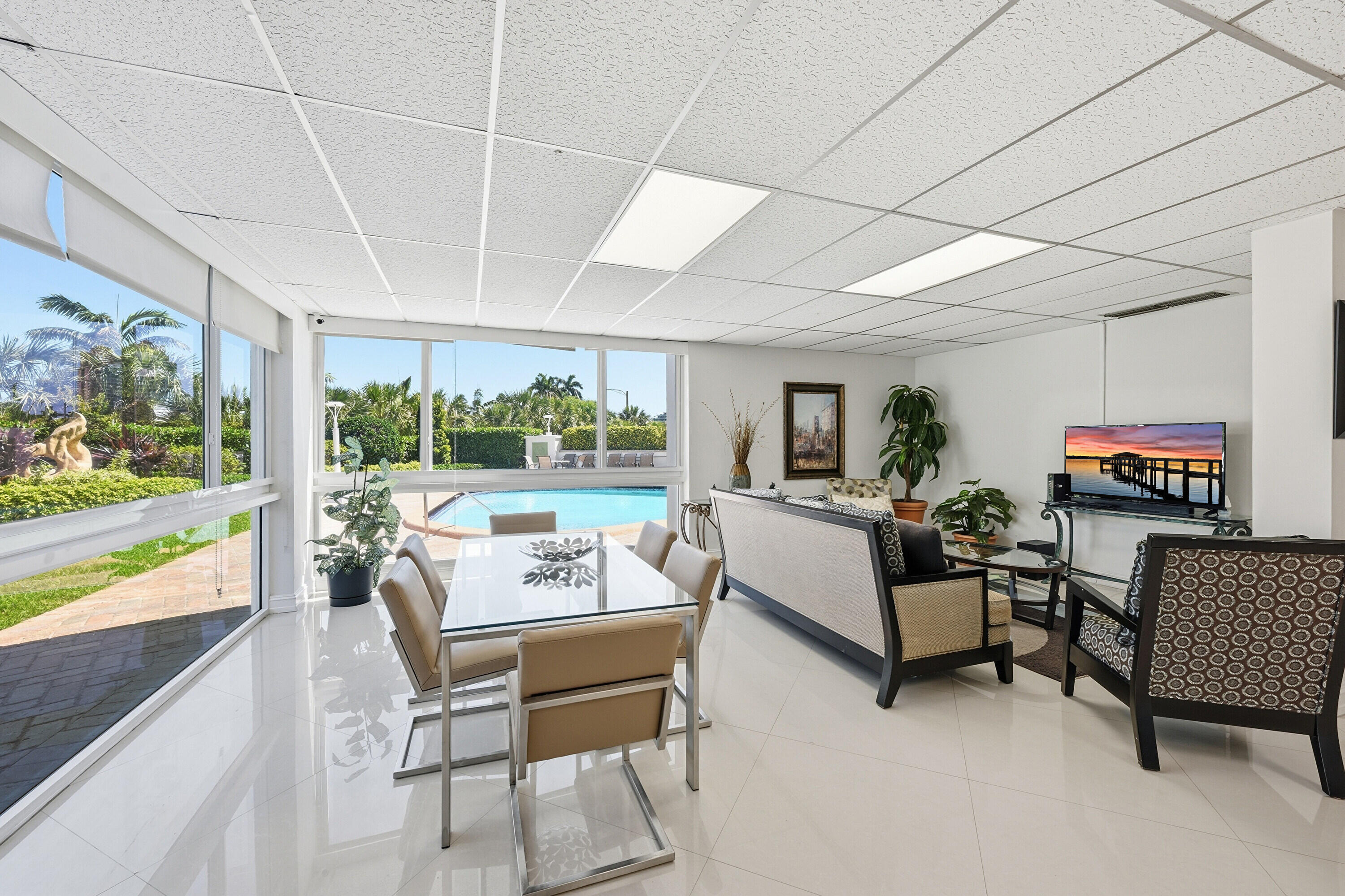 EMBASSY TOWER II INC CONDO - Residential