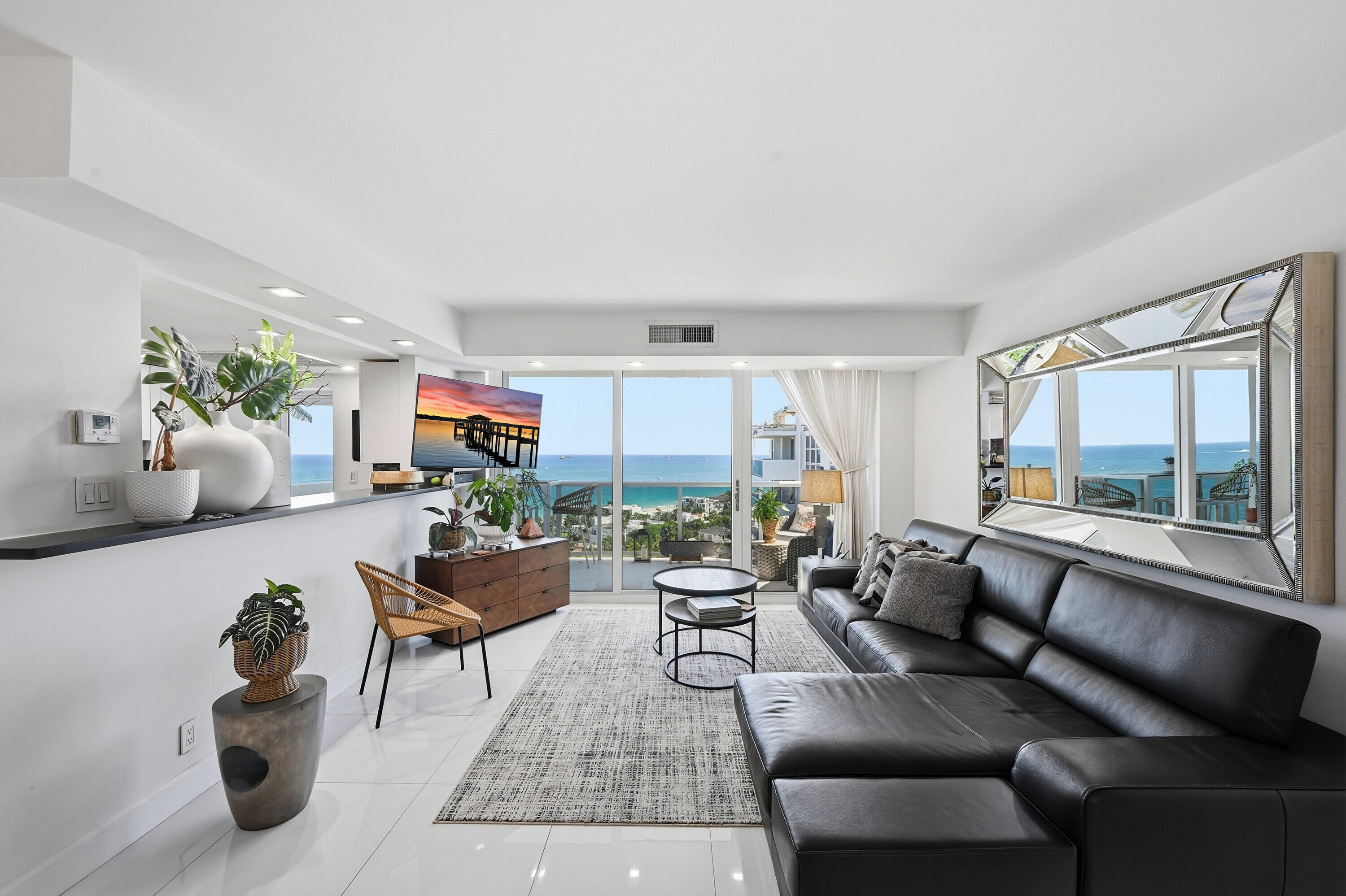 EMBASSY TOWER II INC CONDO - Residential