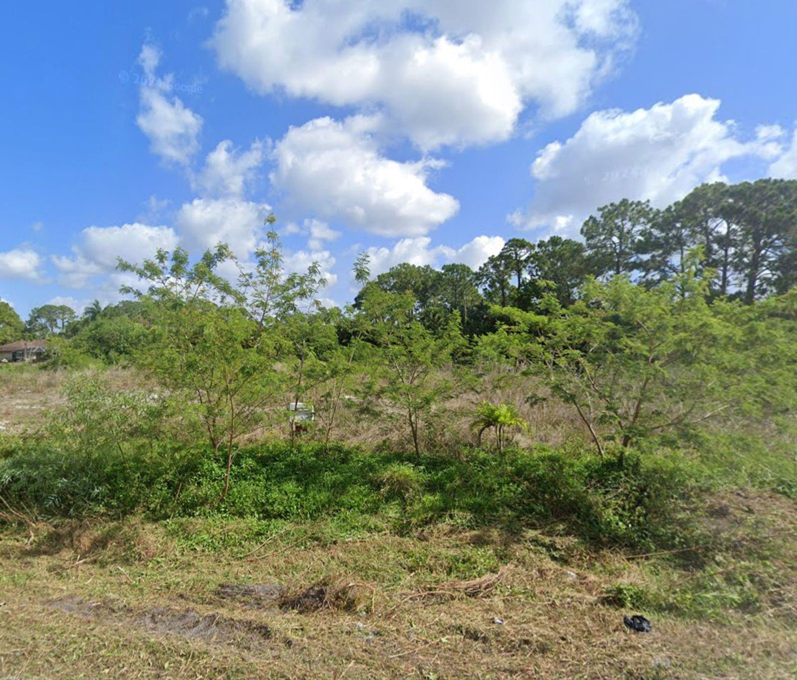 The Acreage - Land
