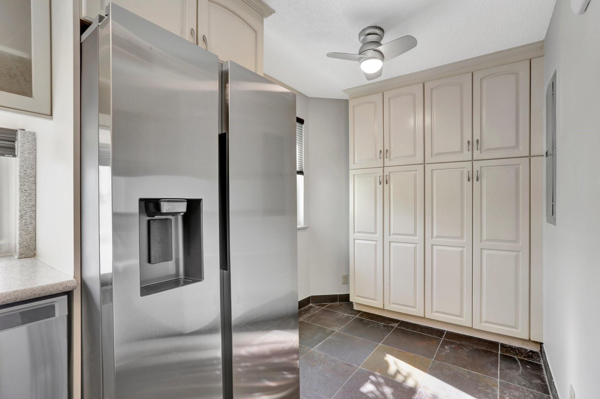 Res De Provence - Residential Lease