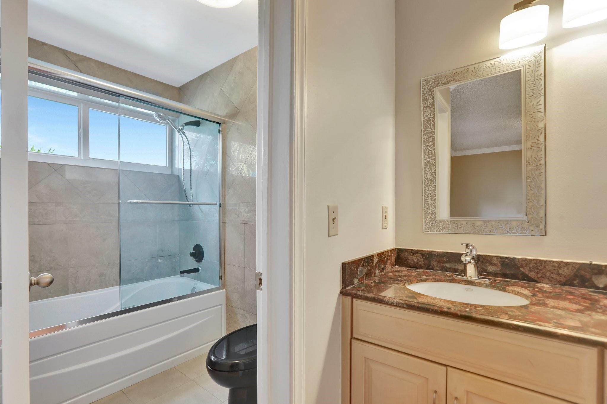 Res De Provence - Residential Lease