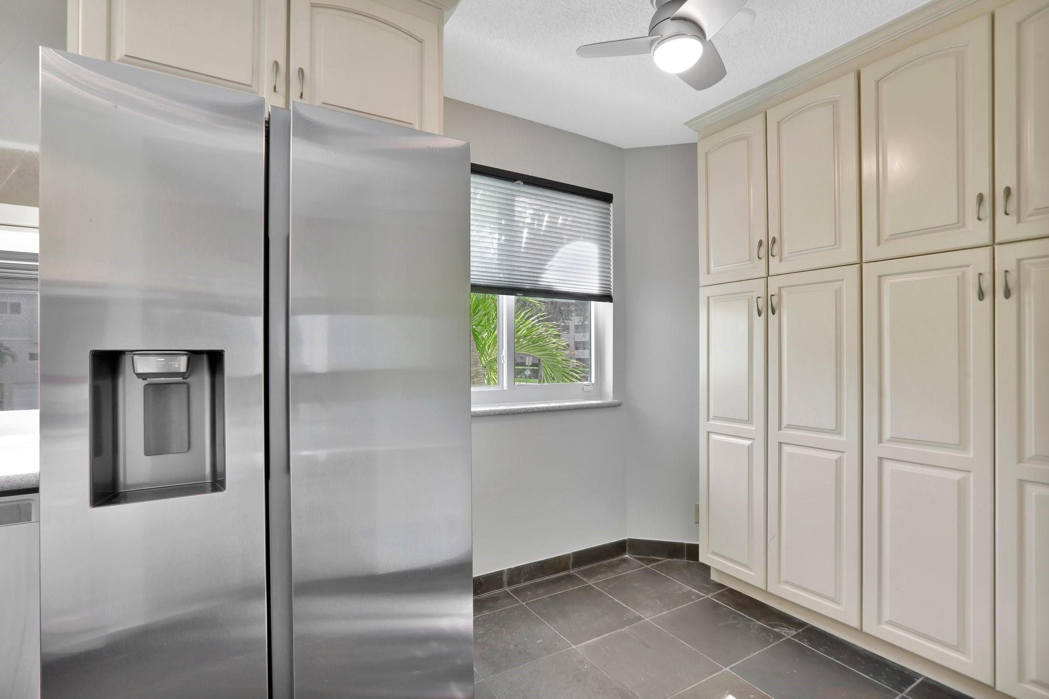 Res De Provence - Residential Lease