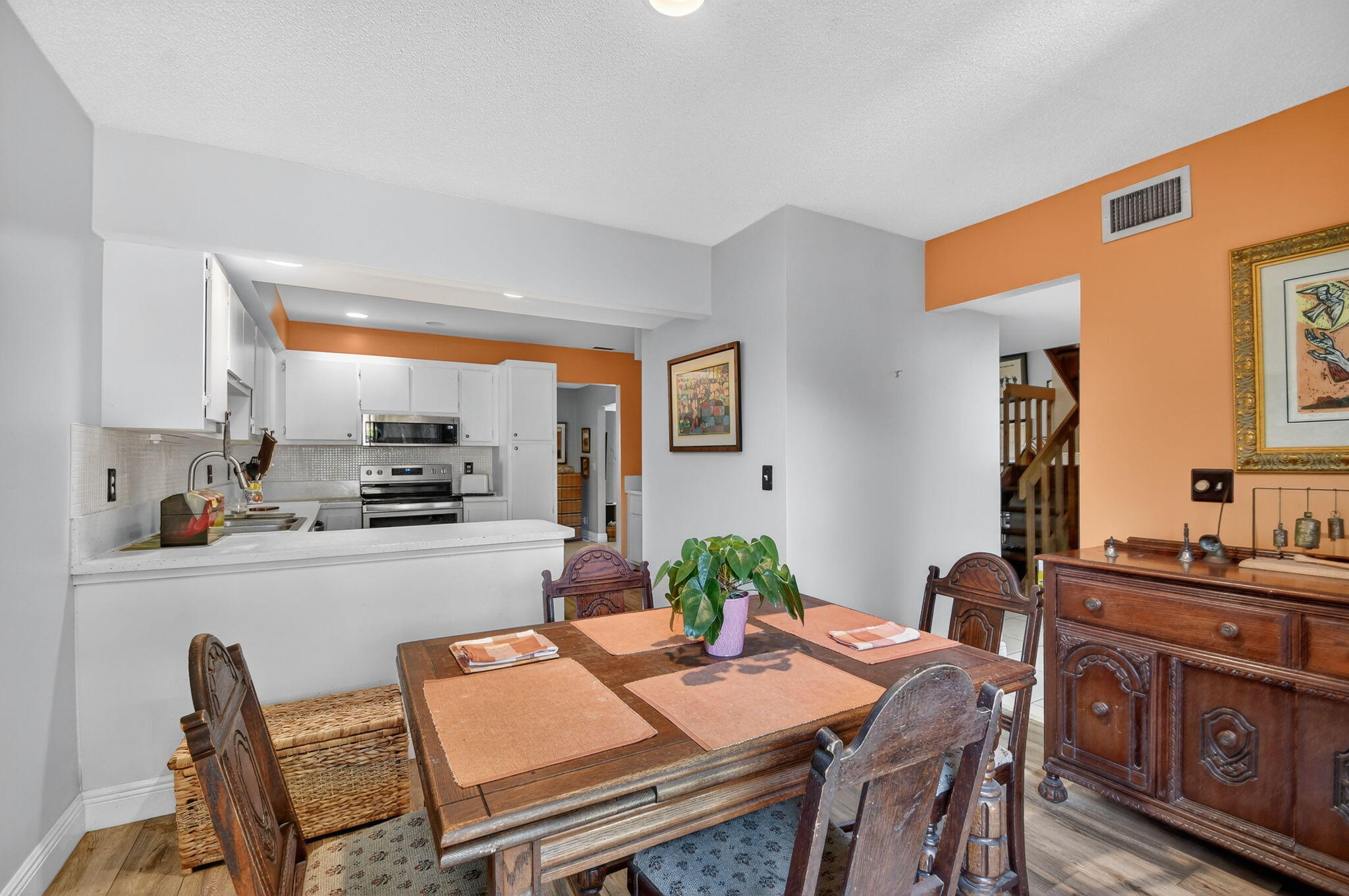 OAKDALE TOWNHOMES II - Residential