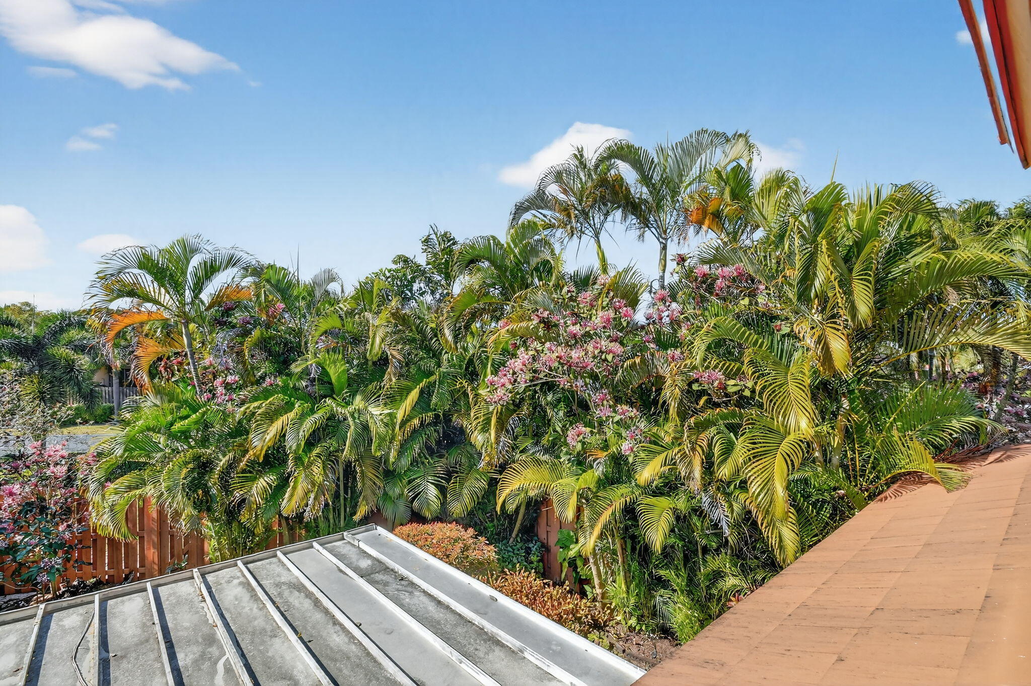 OAKDALE TOWNHOMES II - Residential