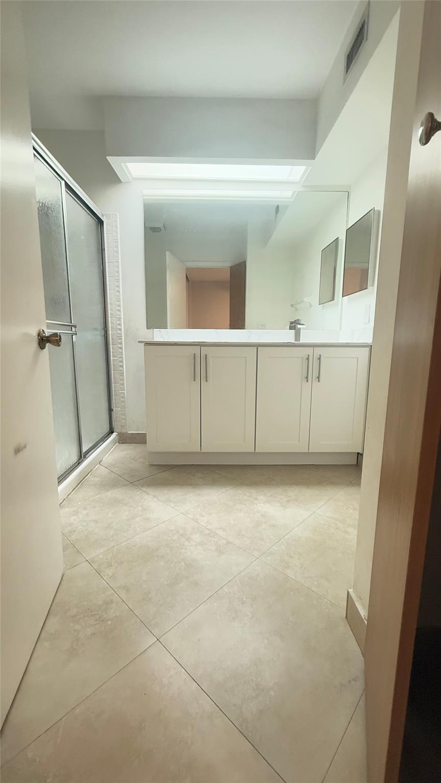 OPTIMA VILLAGE - Residential Lease