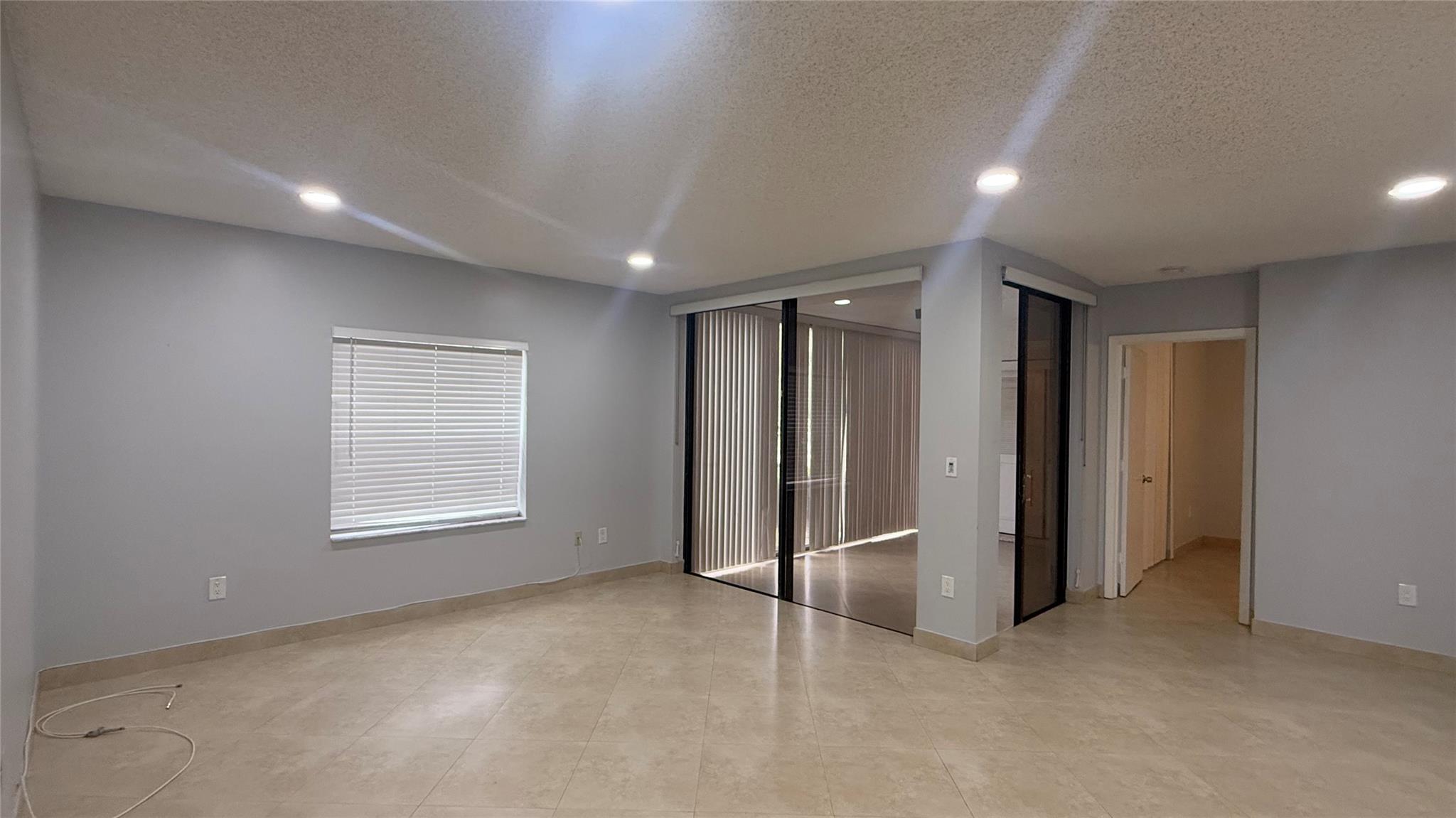 OPTIMA VILLAGE - Residential Lease