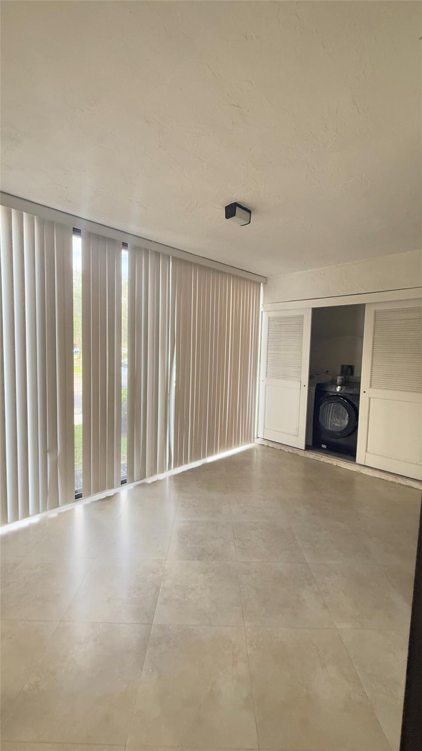 OPTIMA VILLAGE - Residential Lease