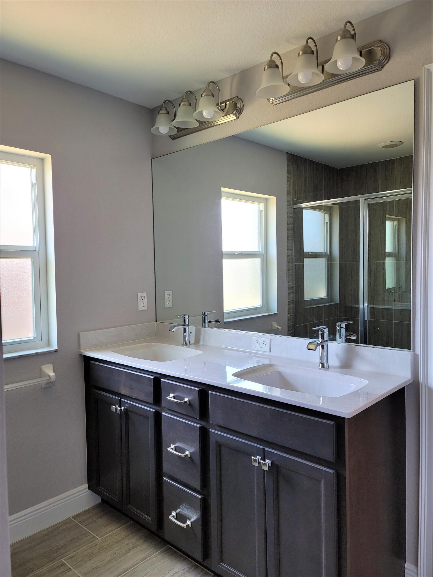 PORT ST LUCIE SECTION  22 - Residential Lease