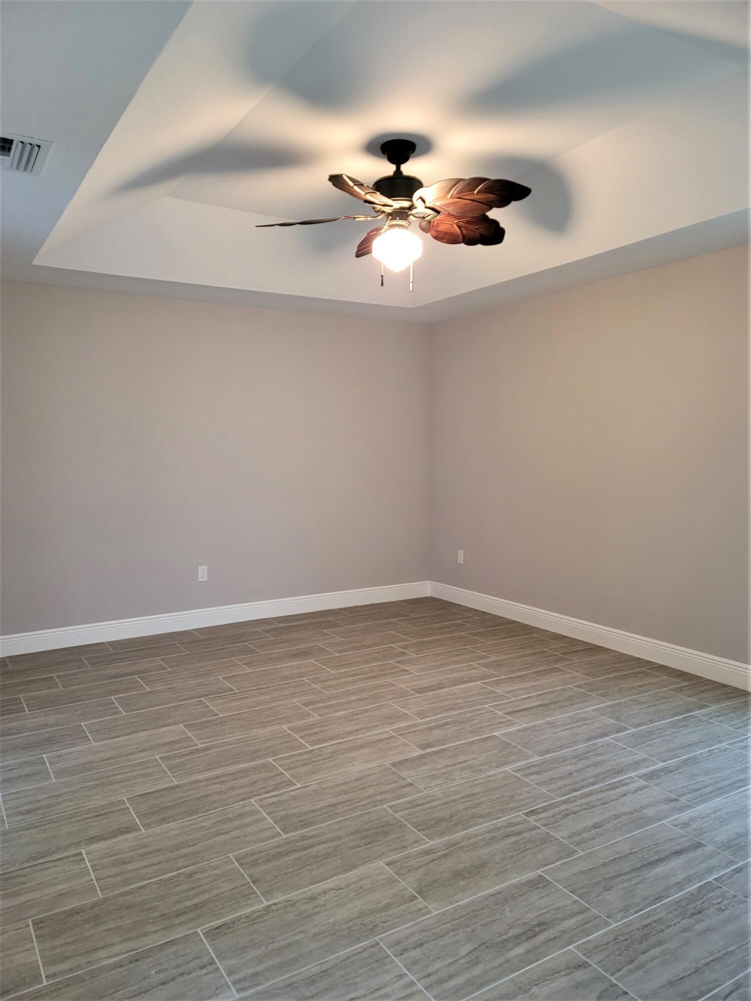 PORT ST LUCIE SECTION  22 - Residential Lease