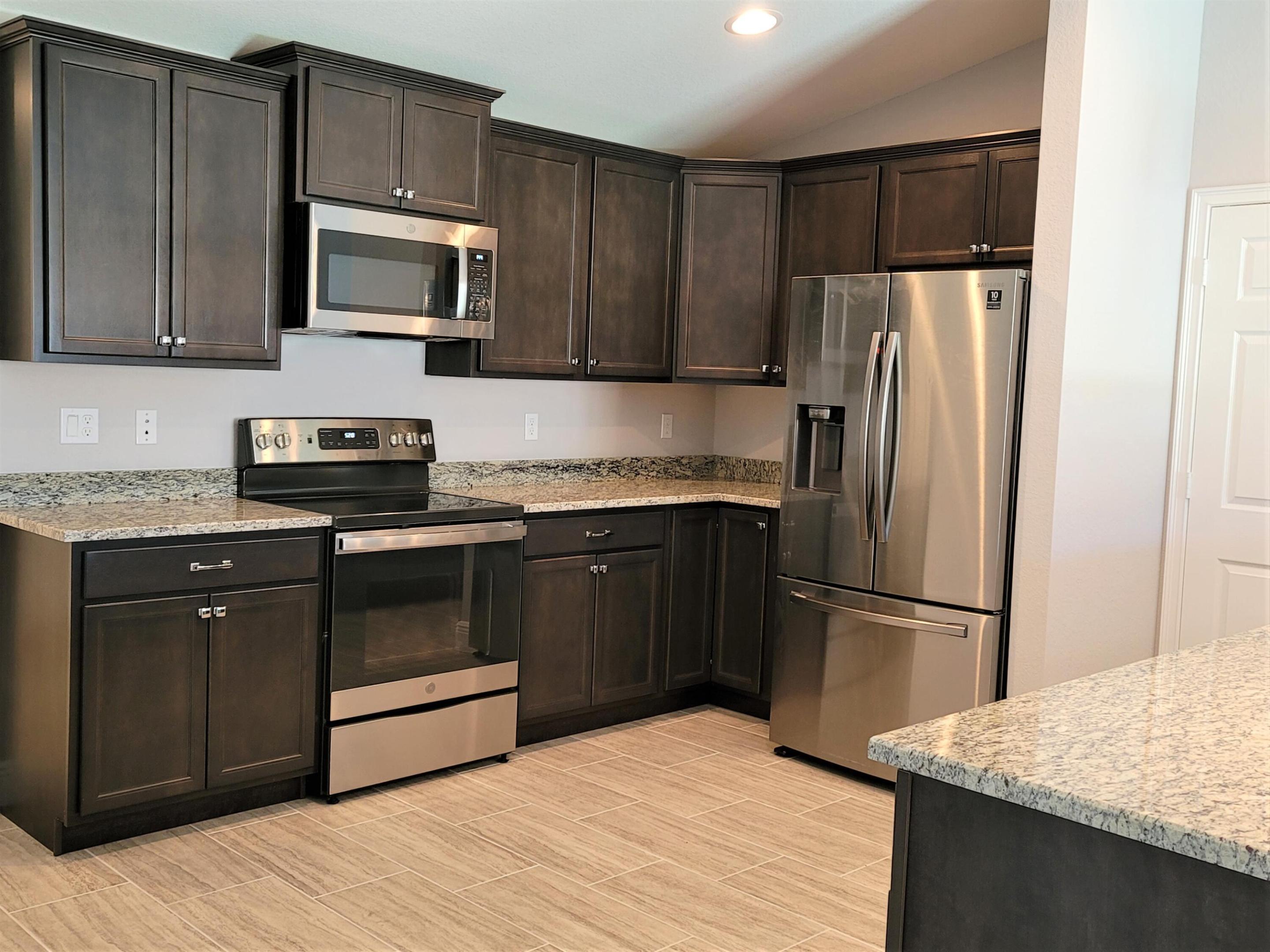 PORT ST LUCIE SECTION  22 - Residential Lease