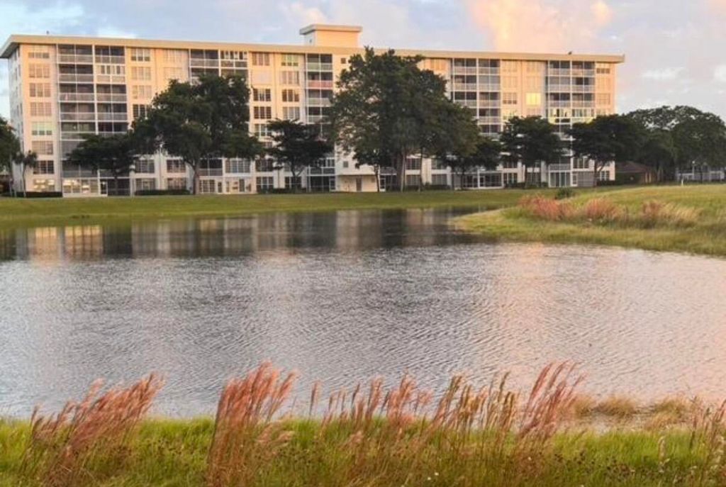 Photo of 3080 N Course Drive #605, Pompano Beach, FL 33069 (MLS # B26004336)