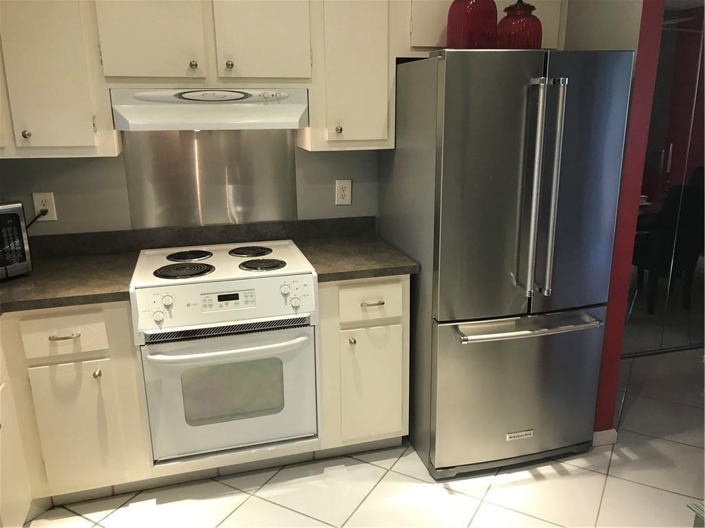 Island Club - Residential