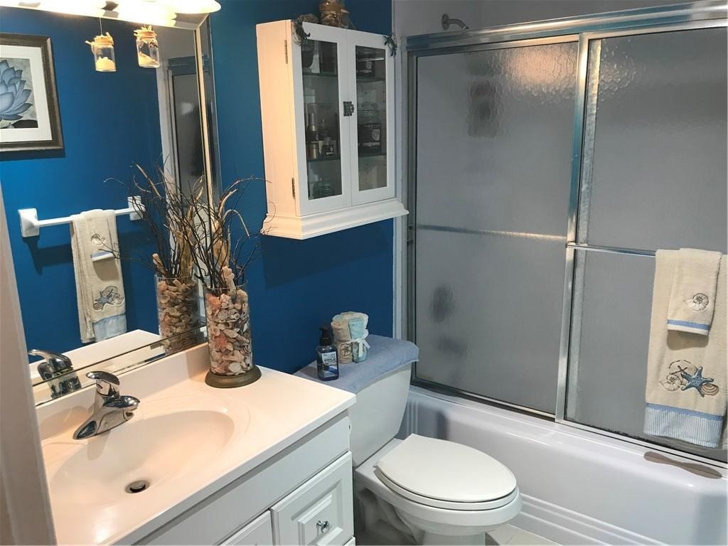 Island Club - Residential