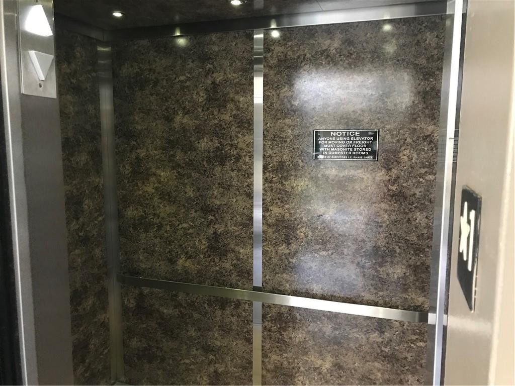 Island Club - Residential