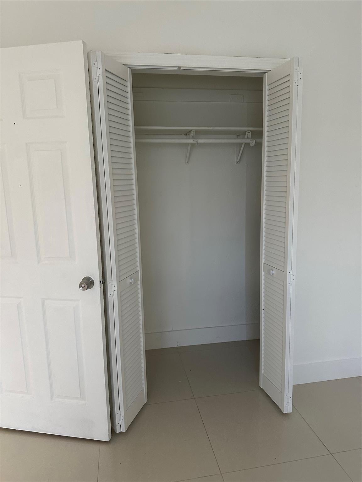 L D C Estates 75-31 B - Residential Lease
