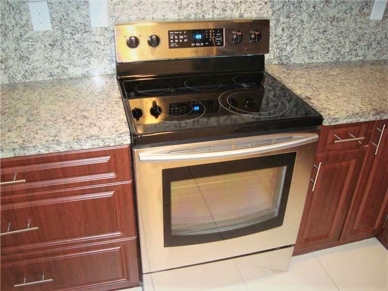 Nautica 164-36 B - Residential