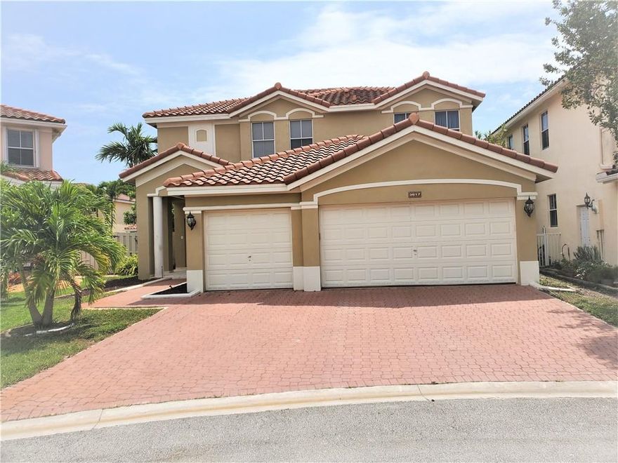 UNDER $700K Excellent Condition. Beautiful property in Nautica subdivision of Palm Isle. Live on the Cul De Sac; watch your children play from your home. The property has been upgraded. There are 2 new garage door Openers installed in 2022. The Guest Bathroom has been updated, Brand new Water Heater installed 2022, Guest Bedroom closet has been upgraded, HVAC new in 2020, New stainless steel Refrigerator, Plumbing has been upgraded, Family room partially upgraded. Guest bedroom upstairs upgraded with recess lighting, 5th Bedroom/Office closet upgraded. Room for a Pool. A+ rated school district for Elementary, Middle and High School. Great Family community. Seller has reinvested over $30,000.00 in upgrades. Community Pool. Your new home is waiting for you. OFFER TODAY!