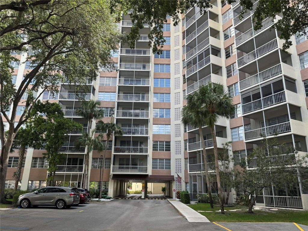 Photo of 10777 W Sample Road #614, Coral Springs, FL 33065 (MLS # F10511417)