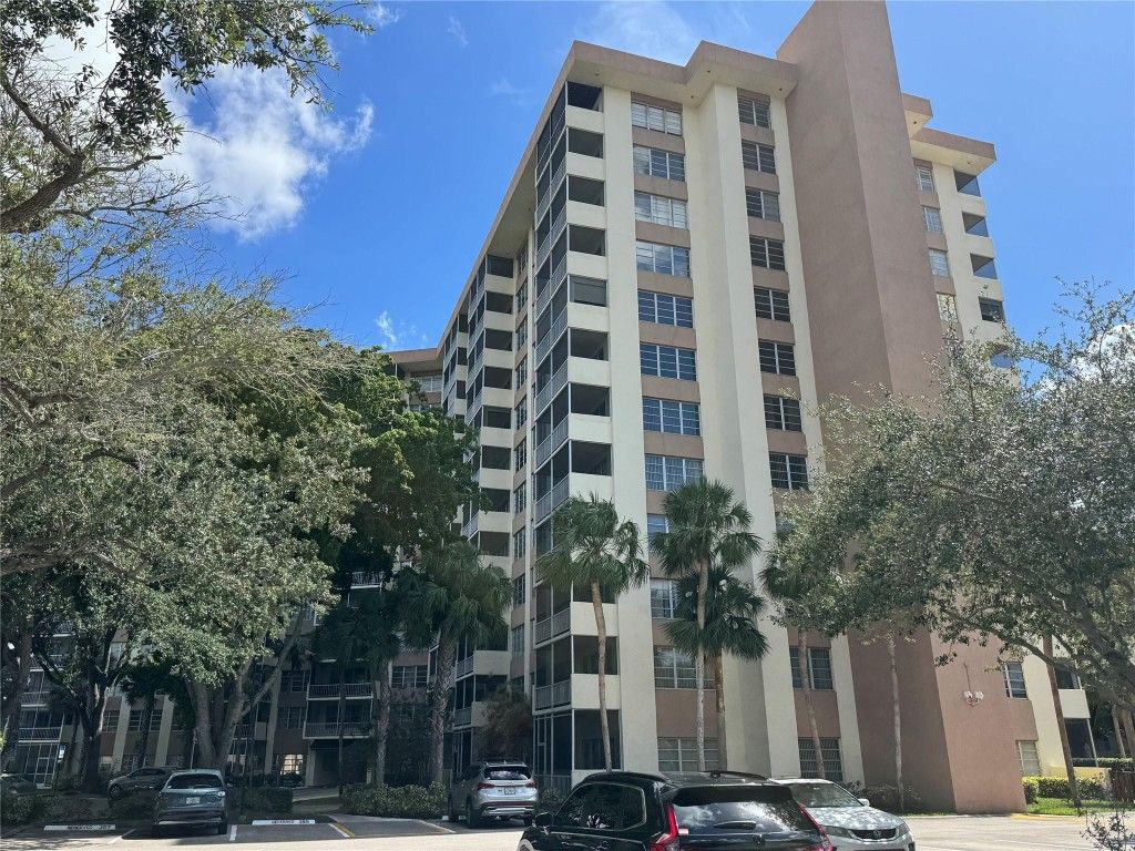 Photo of 10777 W Sample Road #614, Coral Springs, FL 33065 (MLS # F10511417)