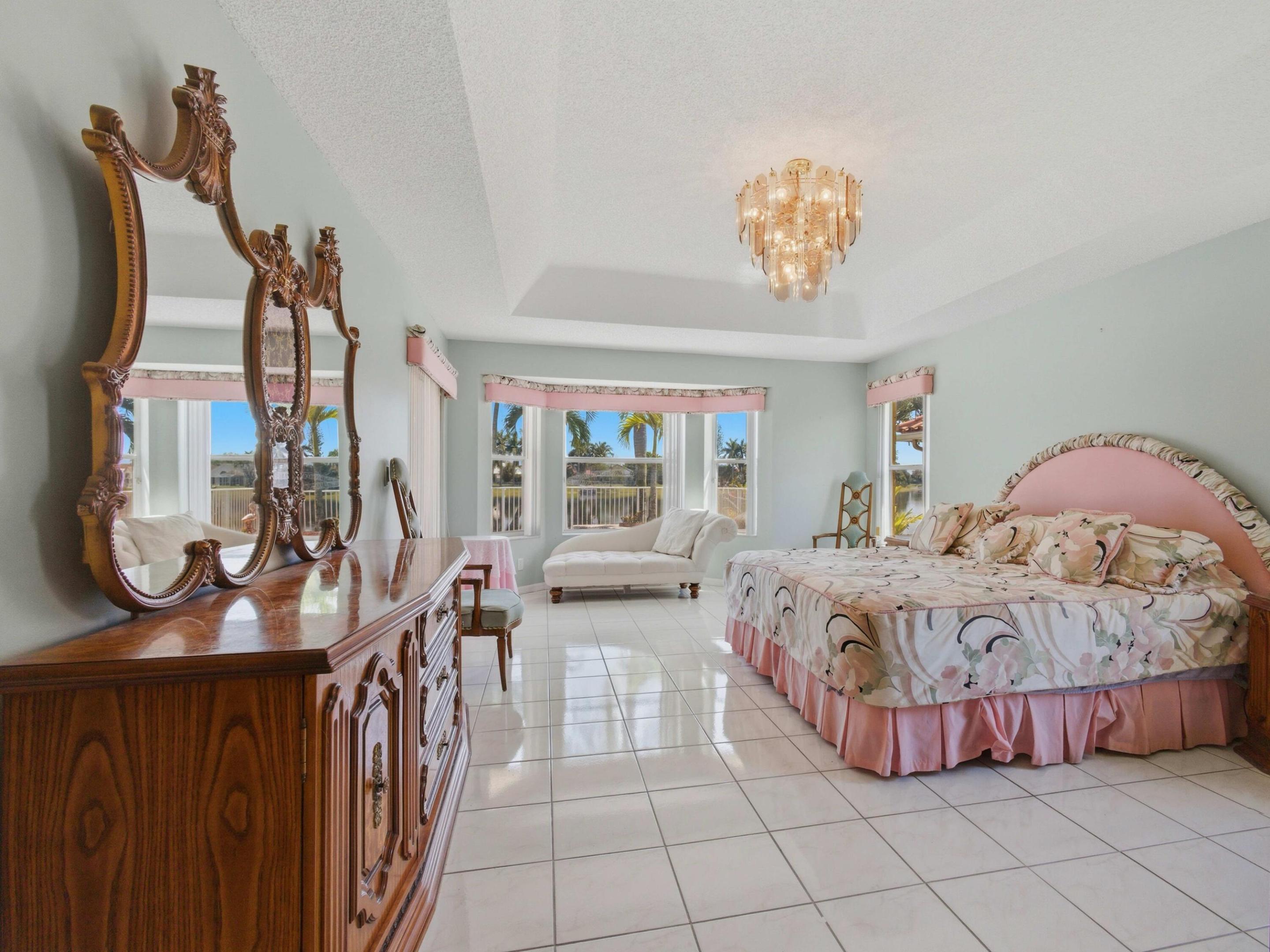 LAKE CHARLESTON PAR P AND U - Residential