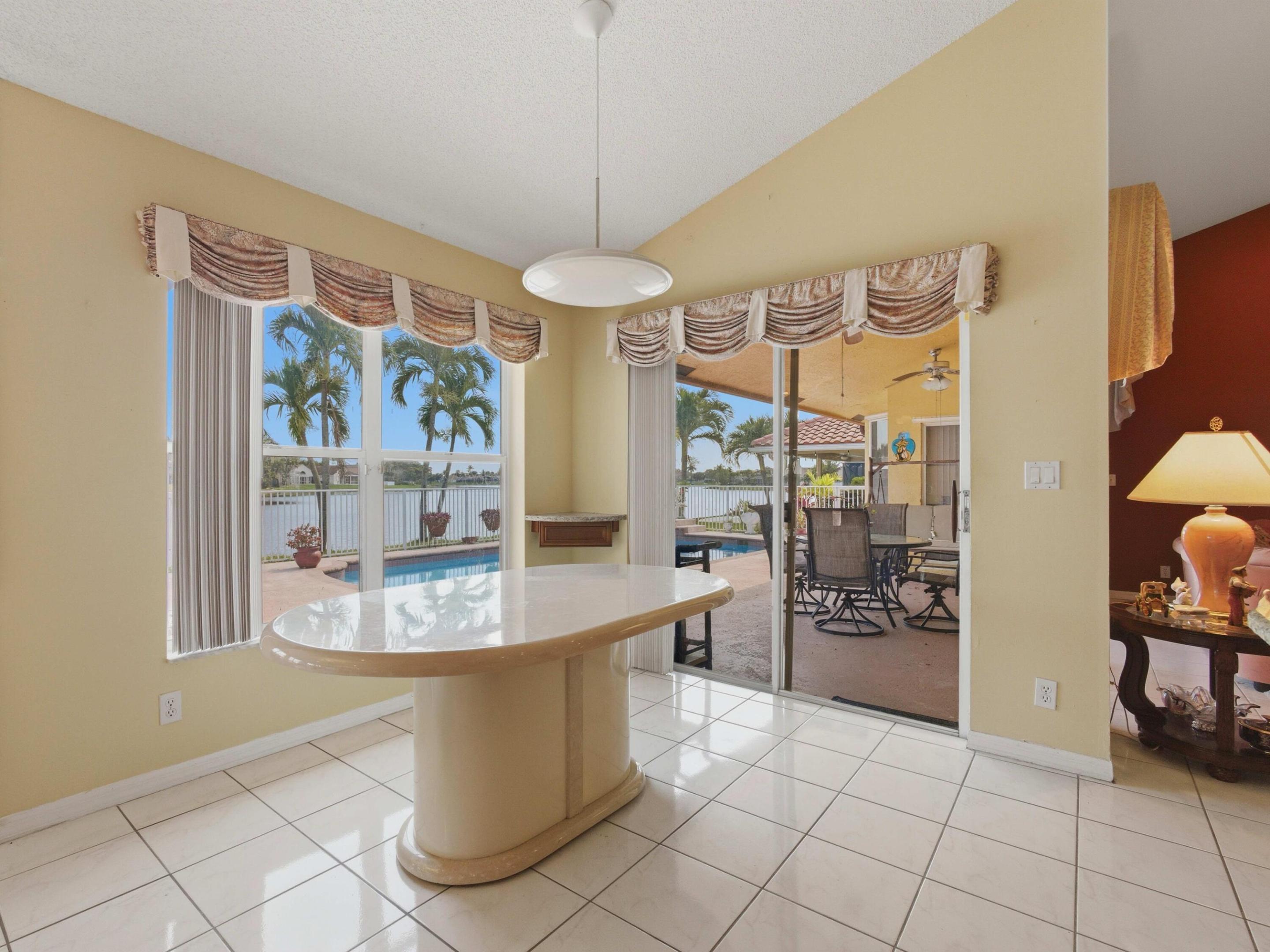 LAKE CHARLESTON PAR P AND U - Residential