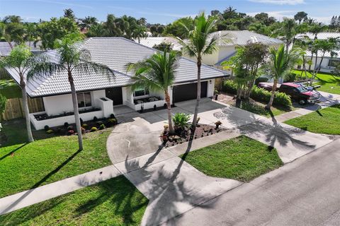 340 Oregon Ln Boca Raton FL 33487
